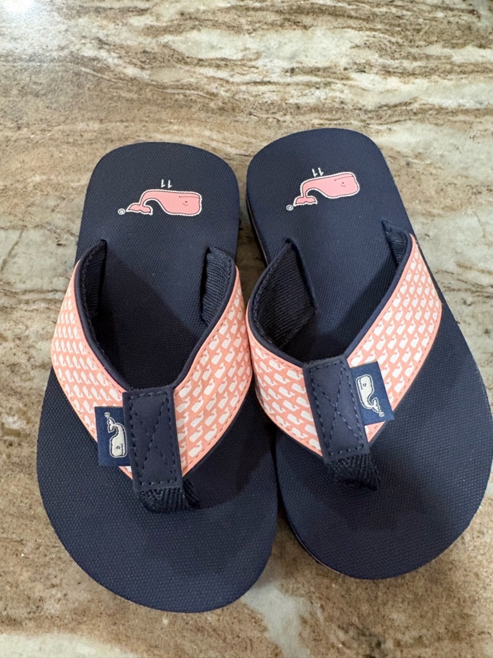 Vineyards Vines Girls Whale Classic Flip Flops